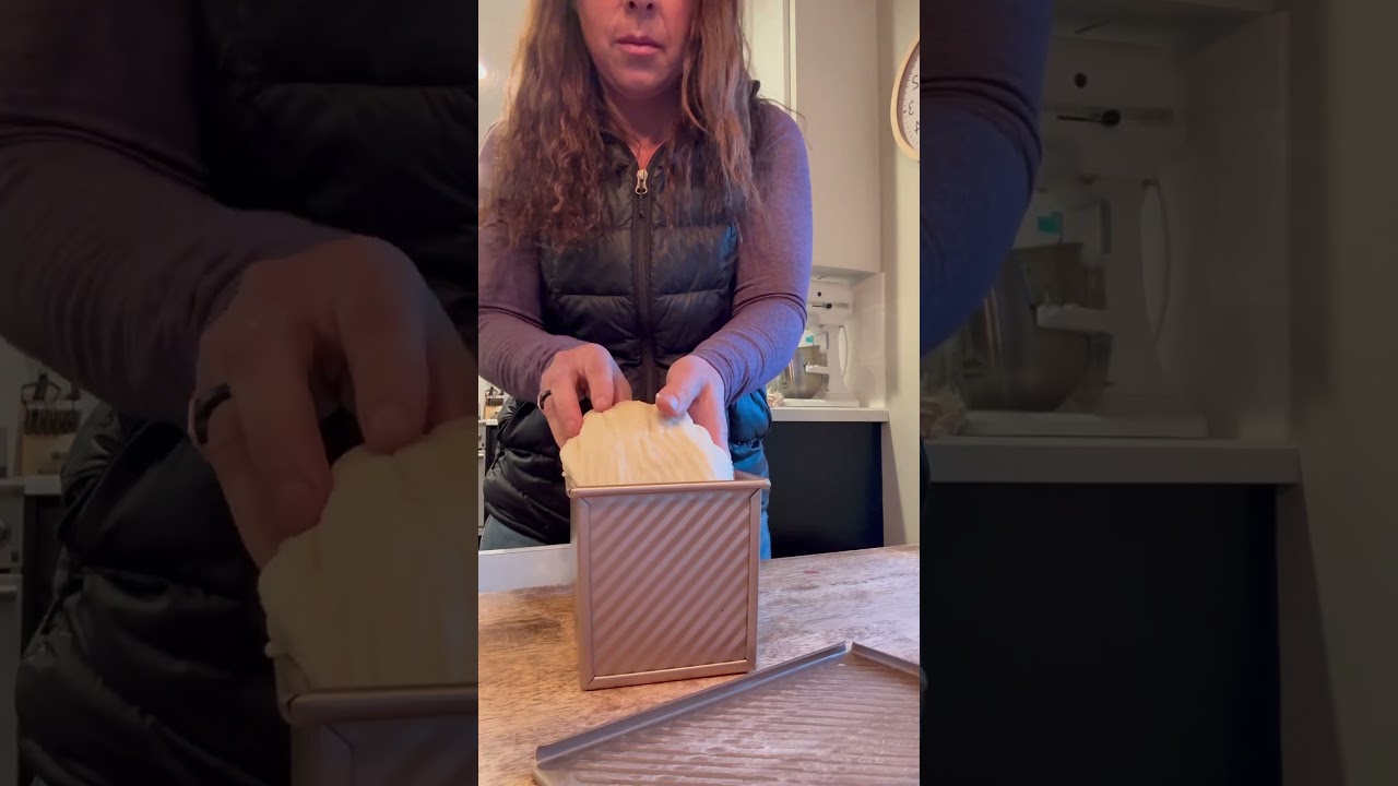 Time and temp for a Pullman sourdough loaf at 400deg. | the husband part is satire #sourdough