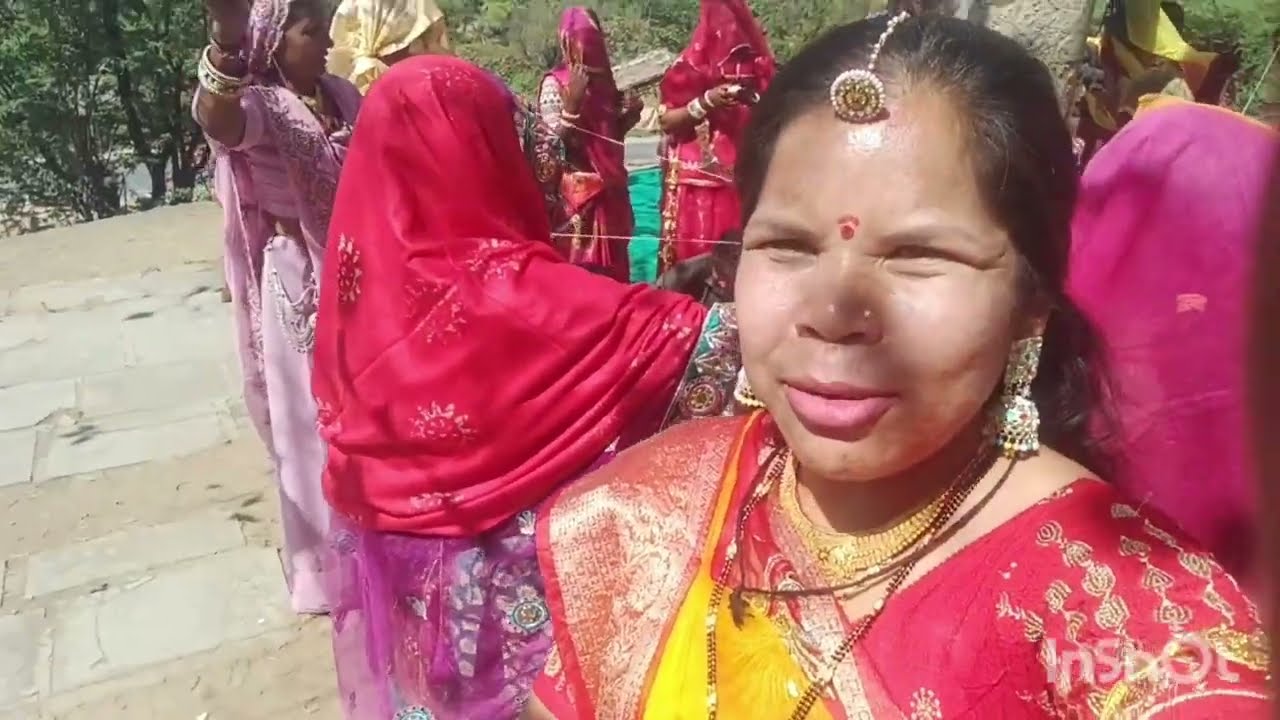 गांव में आज दशा मां की पूजा करते हुए#vlog# video viral videos 