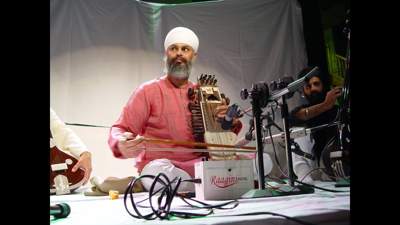 Ustaad Surjeet Singh - Raag Maajh [Sarangi]