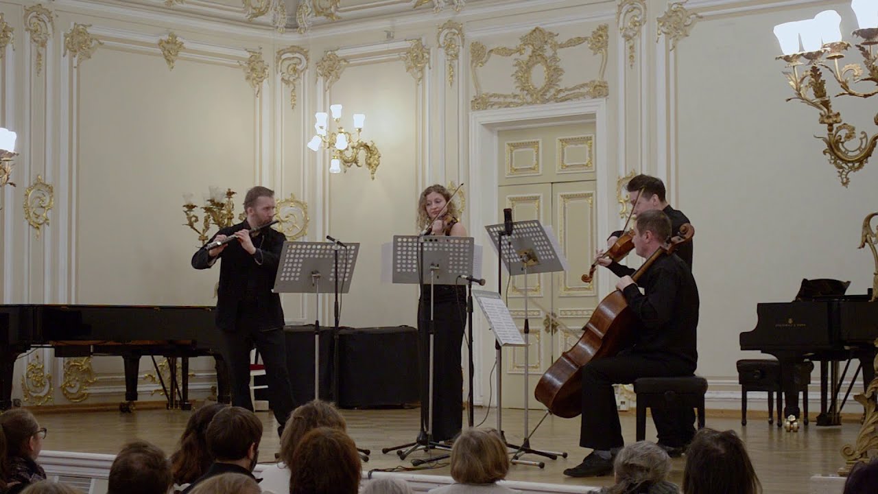W. A. Mozart - Flute Quartet in D major K.285