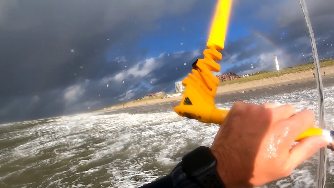 Nature, what a show! #Vandenbergsurf  Getting the hang of the boogieloop. Duotone Dice 9m