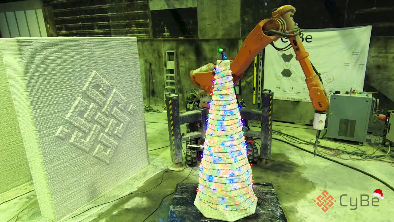 CHRISTMAS TREE PRINTED IN 3D BY CYBE CONSTRUCTION