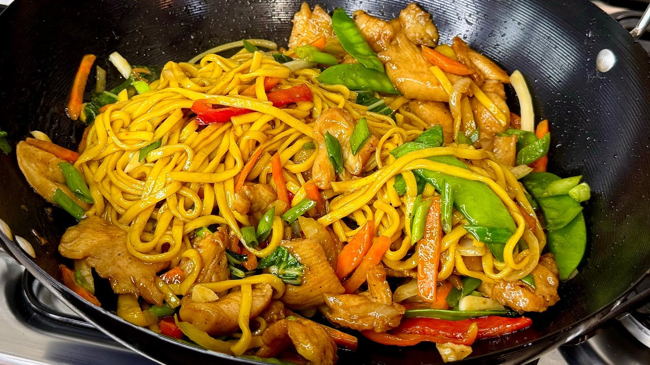 The Perfect Chicken Chow Mein, works with any noodles 🍜