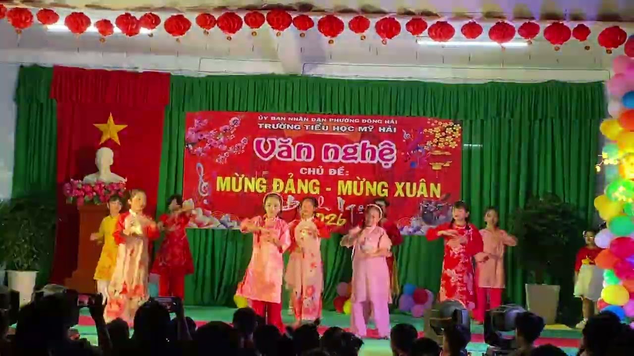 Múa Bài Tết Đong Đầy lớp 4A trường TH Mỹ Hải 