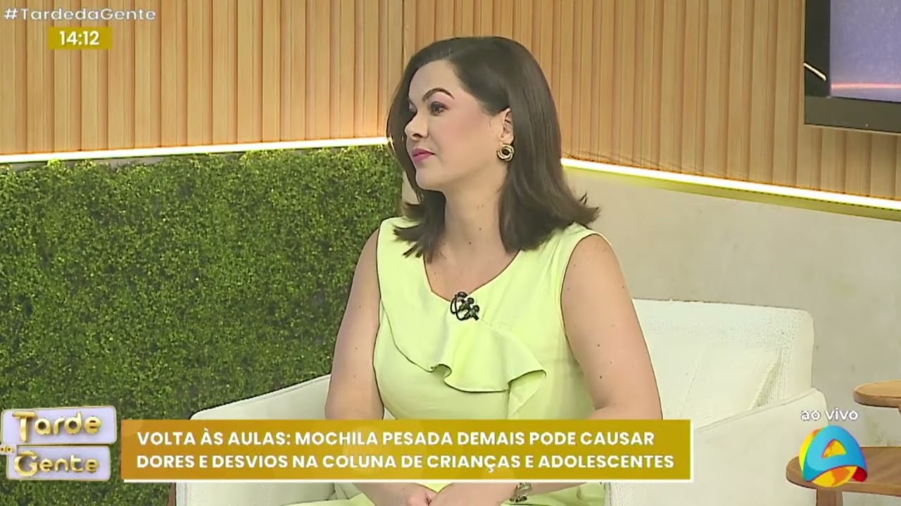 Tarde da gente - Mochila pesada demais pode provocar problemas na coluna de estudantes