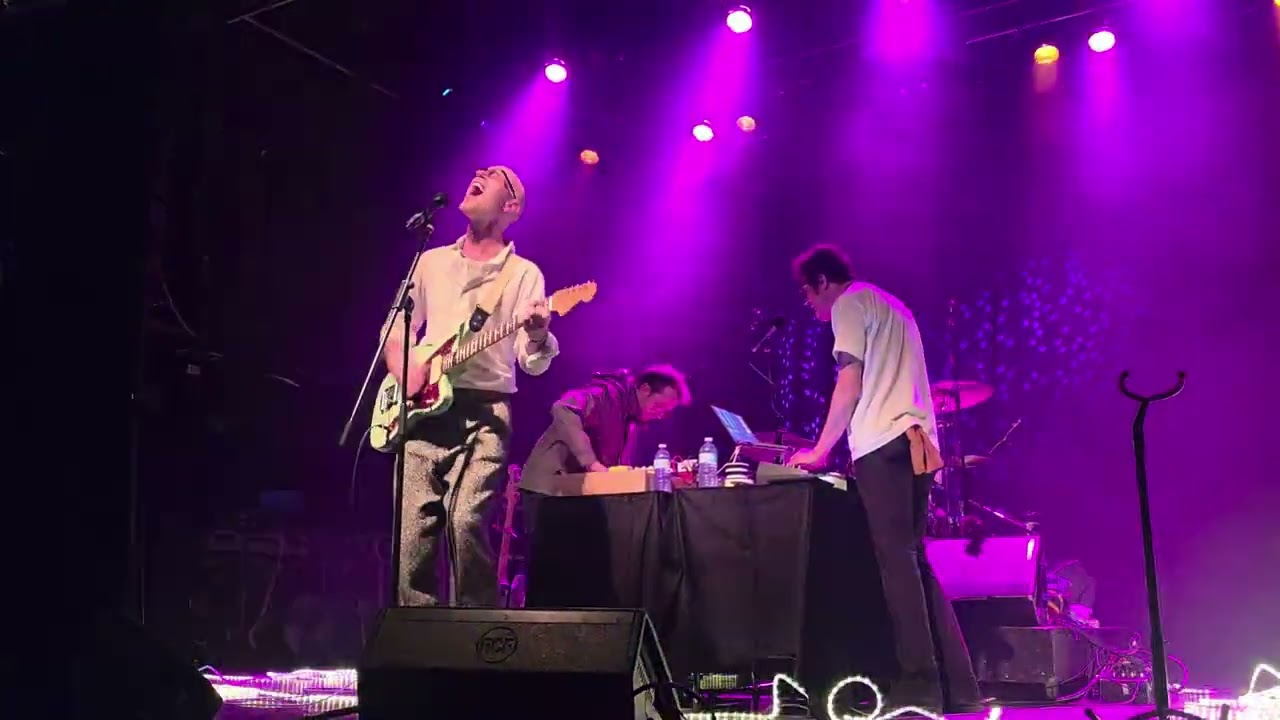 Hellogoodbye - Two Weeks In Hawaii (Live Phoenix Concert Hall, Toronto, March 3rd 2026)