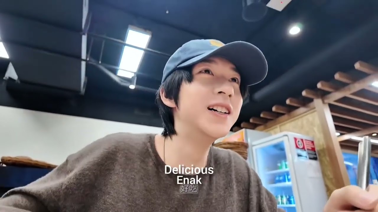 #時代少年團 贺峻霖超长Vlog！一起去晒太阳！建议搭配爆米花和饮料#贺峻霖 #賀峻霖 #时代少年团贺峻霖 #hejunlin #vlog #sydney #hjl  #thailand 