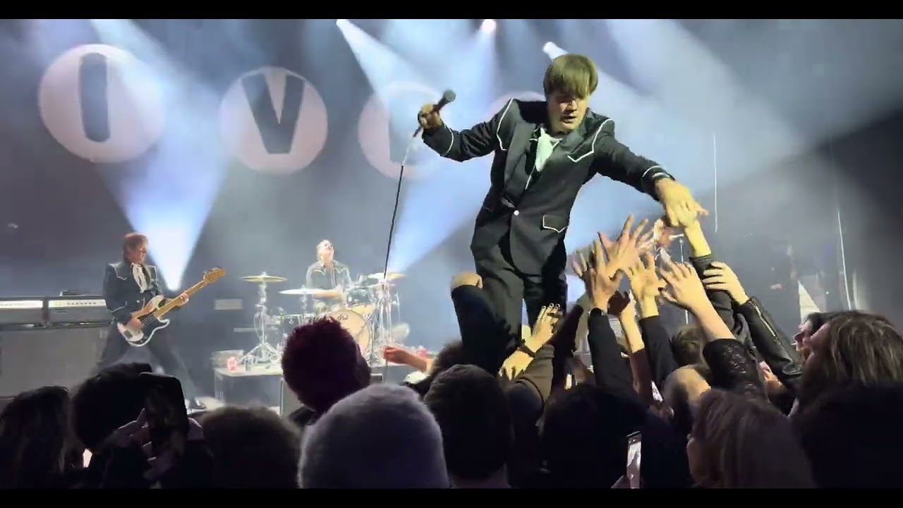 Hives - Hate to Say I Told You So & Trapdoor Solution - Forum, Melbourne 20 July 2025