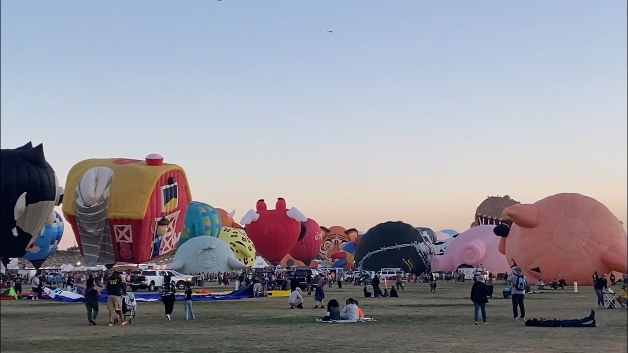 52nd Albuquerque International Balloon Fiesta Day 6 Special Shapes Glowdeo