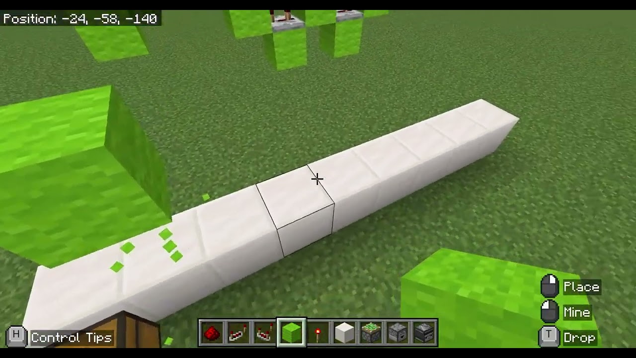 how to make a 3 by 3 piston door in Minecraft bedrock