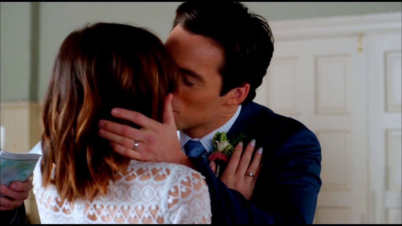 Aria and Ezra get married (SERIES finale)