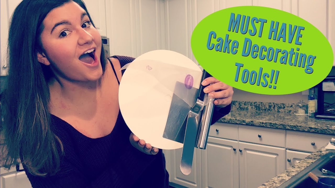 ESSENTIAL CAKE DECORATING TOOLS | CAKE DECORATING BASICS