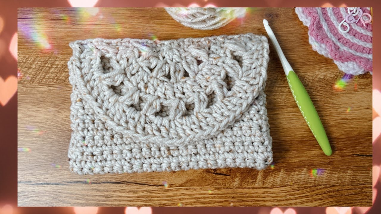 CARTERA DE MANO A CROCHET