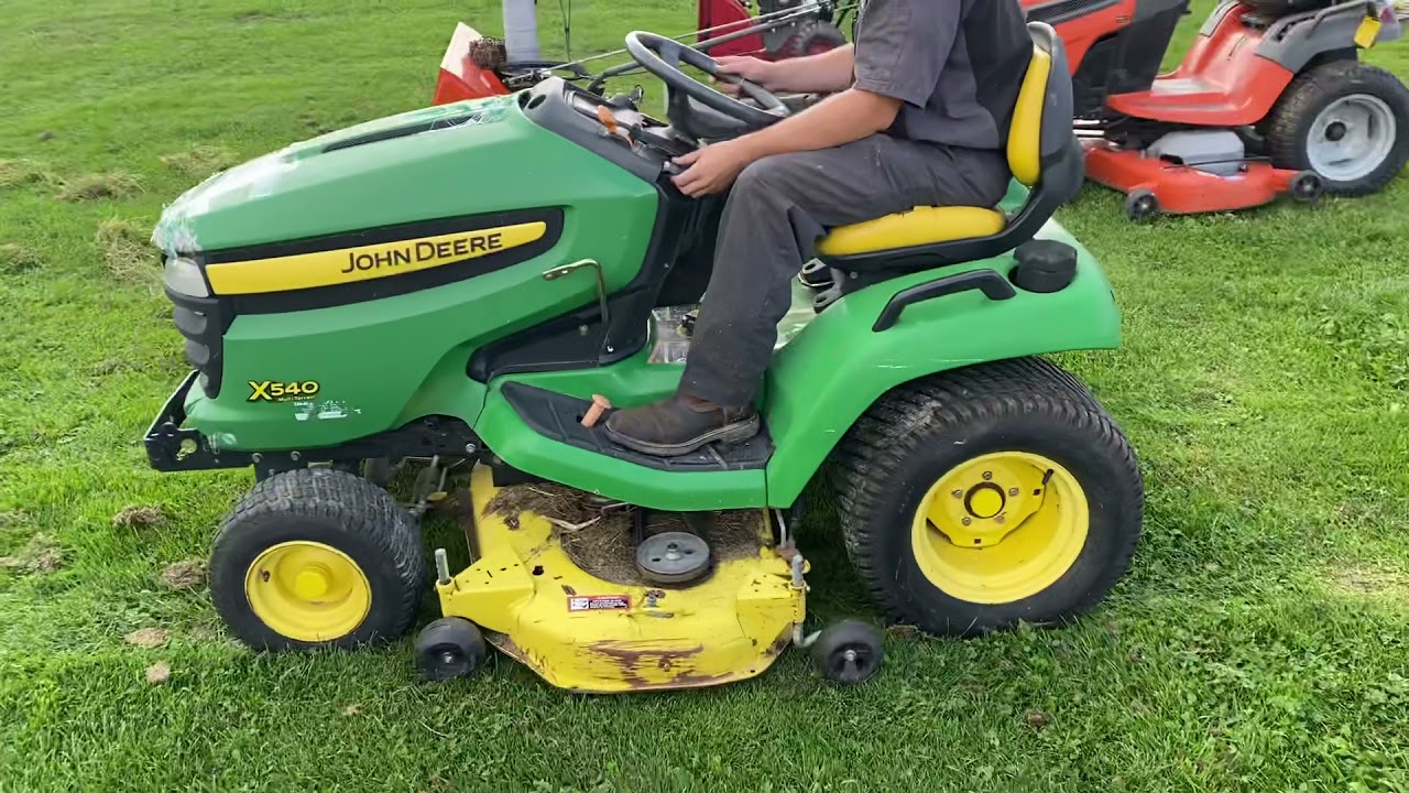 Lot 50 John Deere X540 Riding Mower