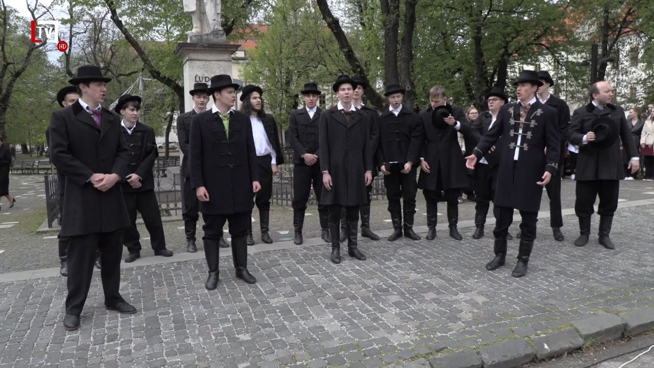 Hej Slováci, v podaní študentov SOŠPg a GJFR v Levoči