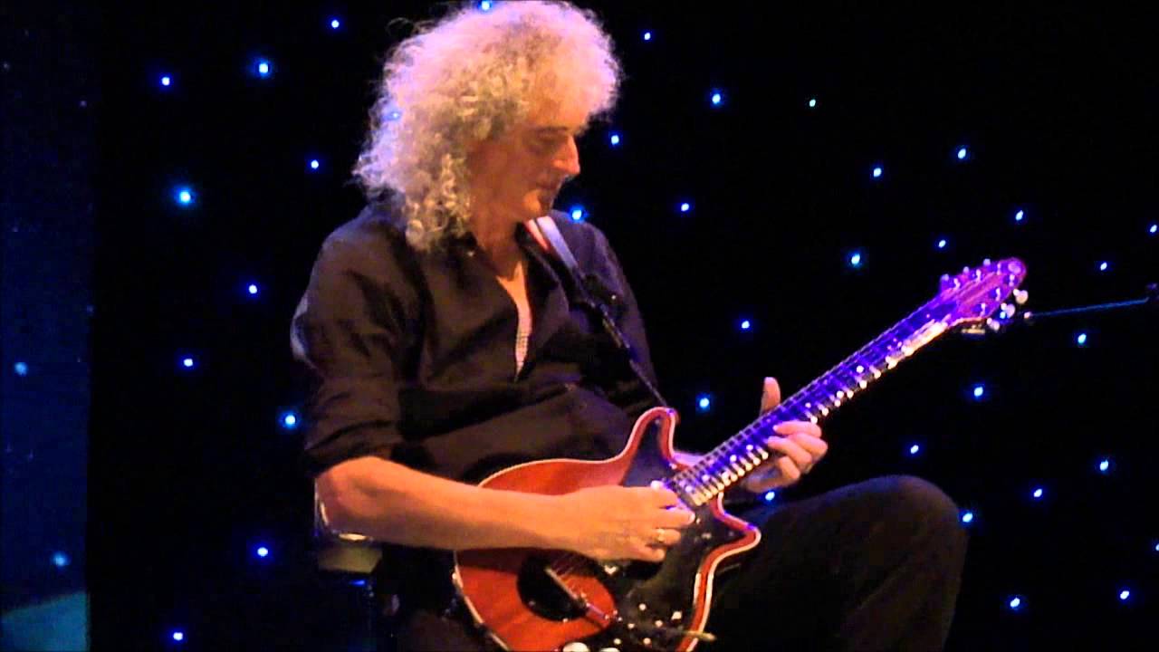 Brian May - Red Special Guitar Solo/Last Horizon (Live in Northampton, 21st May 2013)