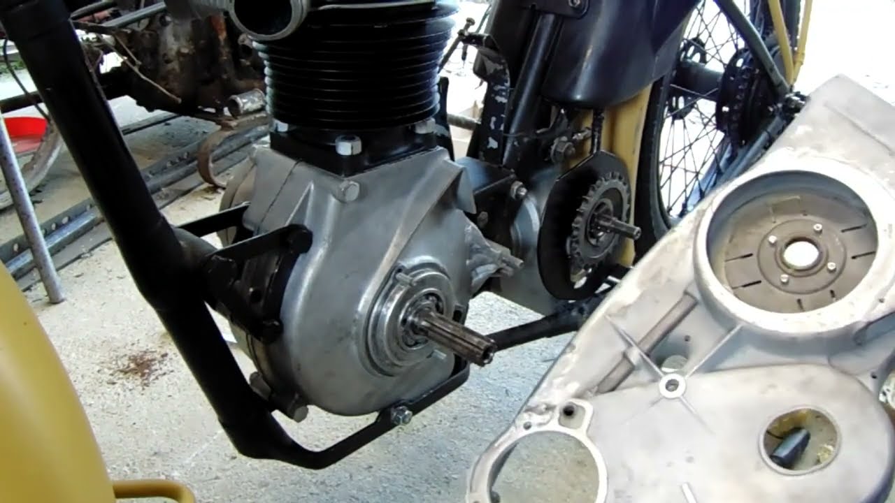 Nsu osl 601 vintage German motorcycle ( repairing part 9 )