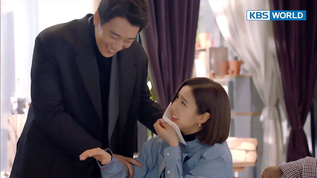 [1Click Scene] Kim Raewon surprises Shin Saekyeong - 
