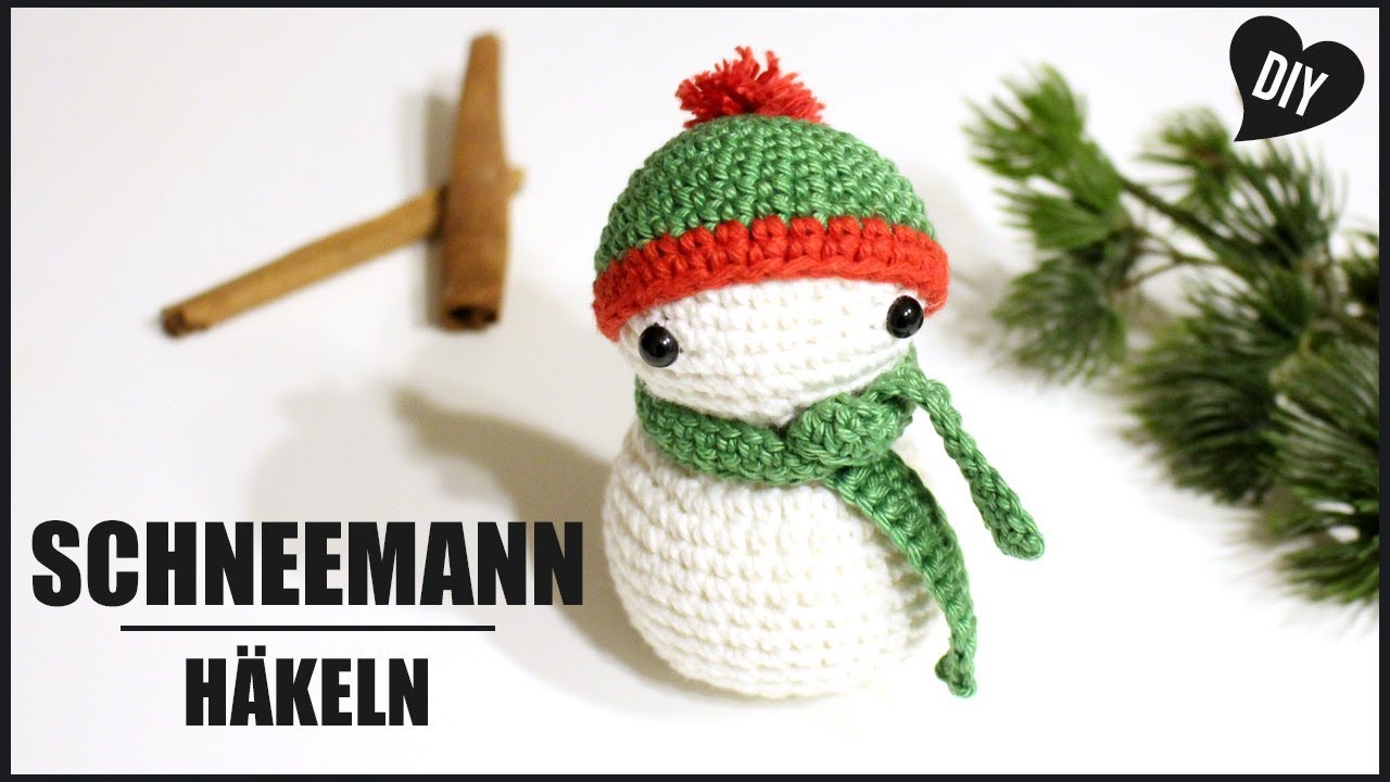 Schneemann häkeln | Weihnachten Häkelanleitung -  Amigurumi DIY by Pfirsichteufel