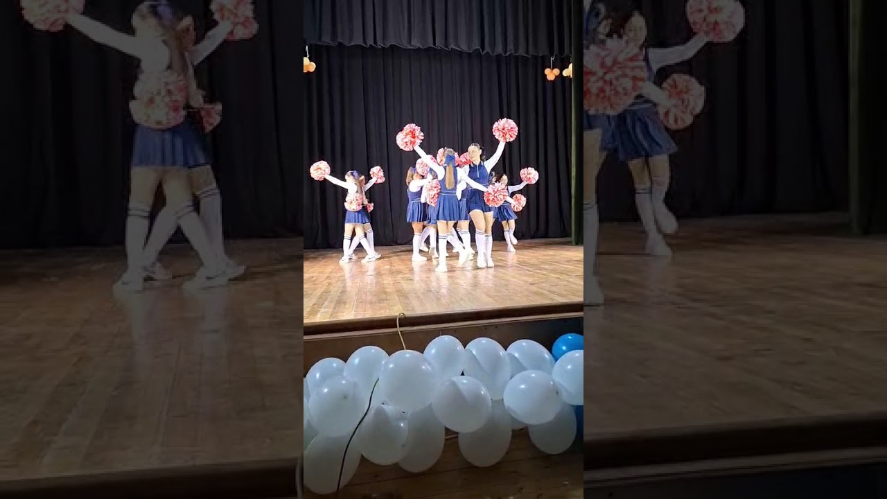 Коледен танц - мажоретки ❤️