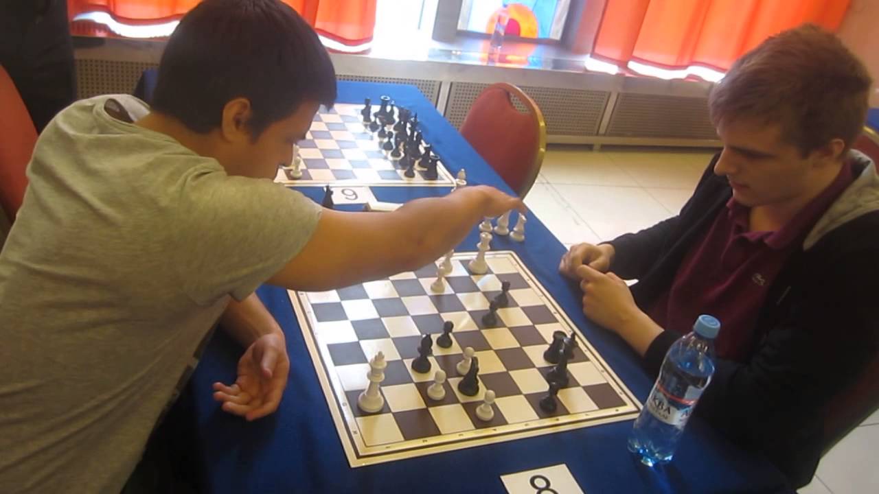GM Richard Rapport chess blitz