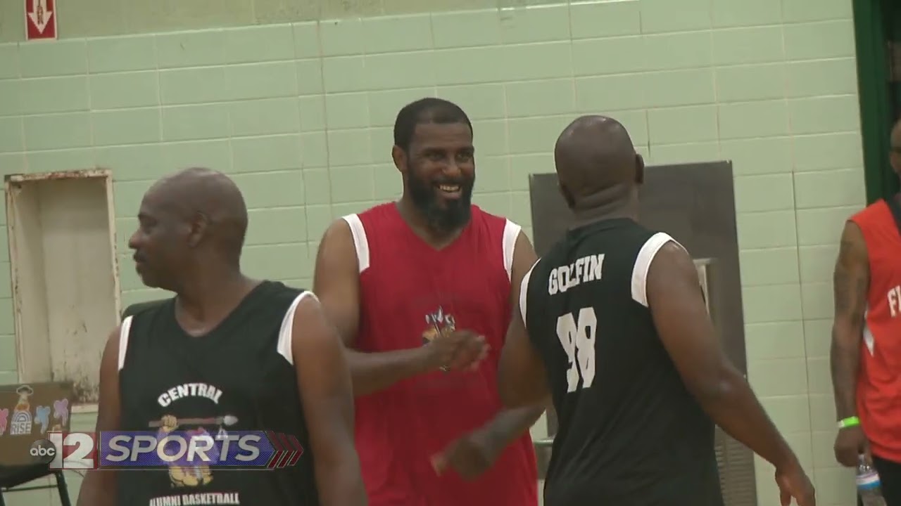 Alumni Rivalry Basketball Tournament - Flint Central vs. Flint Northern Extended Highlights