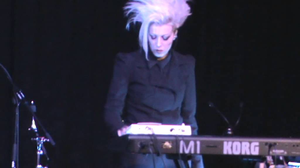 The Frozen Autumn-Don't Cry For Me (live 26th October 2014, Mixtape 5, Sofia, Bulgaria