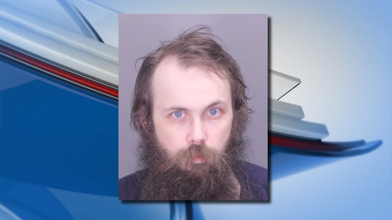 Pontiac man accused of sex trafficking held on $1 million bond