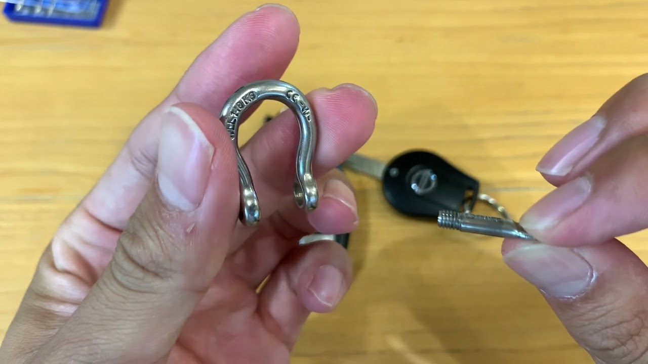 【ウィチャード】バウシャックルをカラビナから取り外して、取り付ける手順を紹介