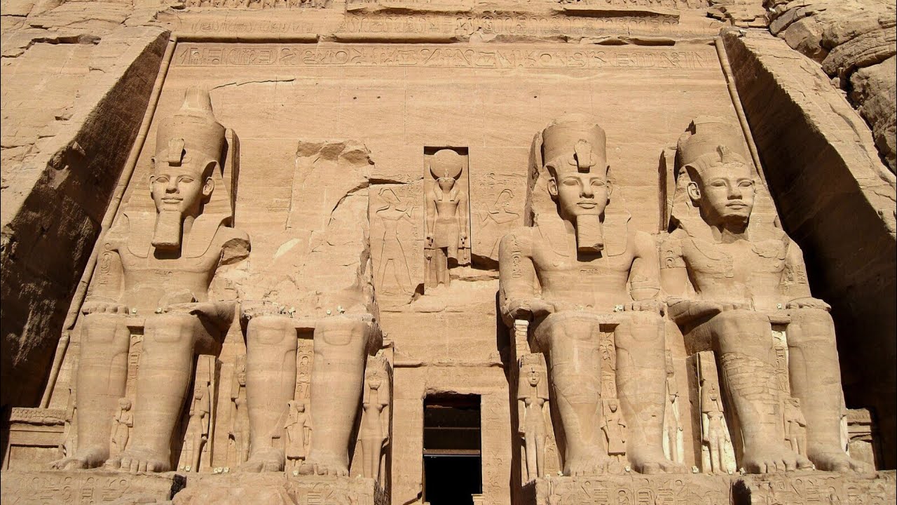 Abu Simbel (1): El templo de Ramsés II o Templo Mayor