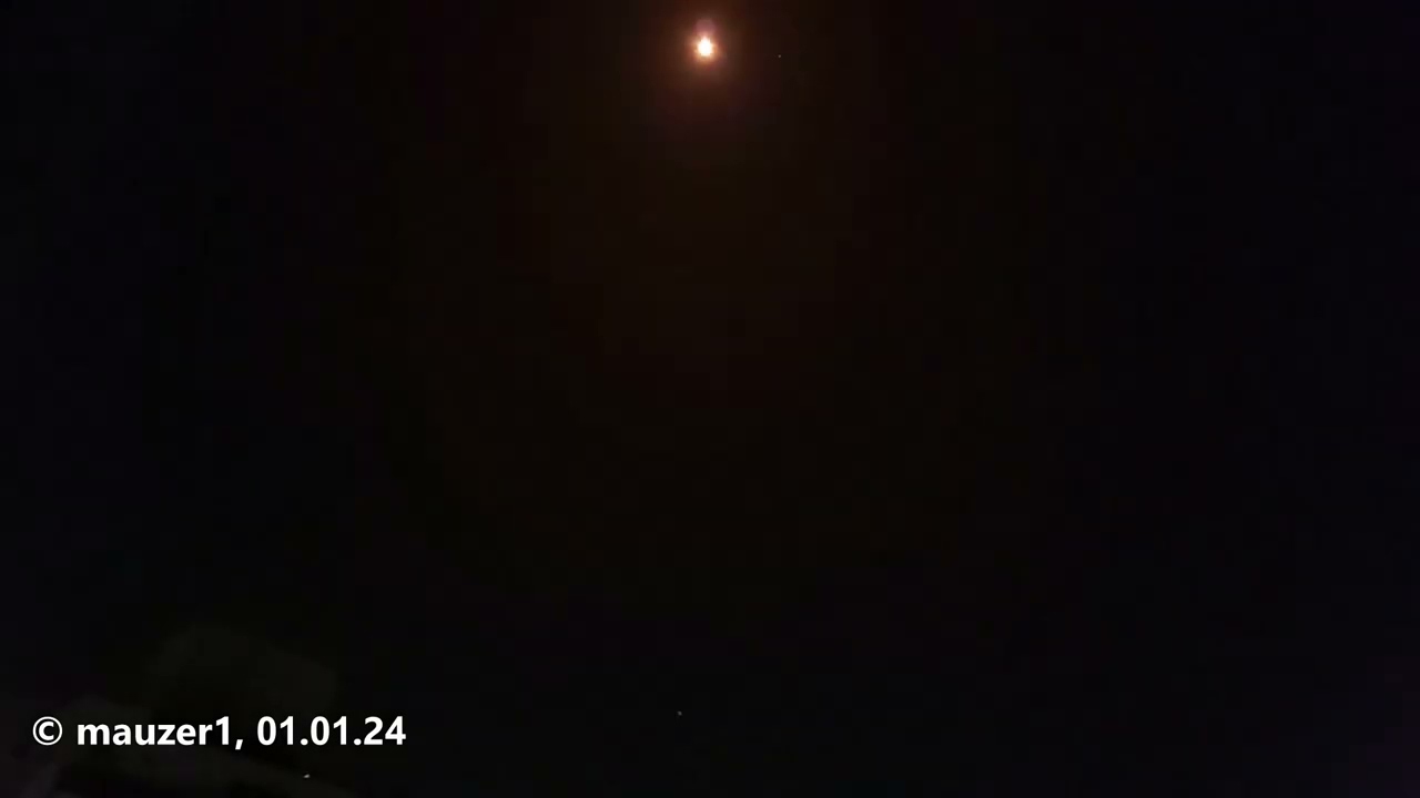 Starting 2024 with a bang פותחים את שנת 2024 בפיצוץ