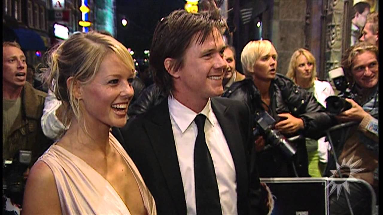 Chantal Janzen deelt lakens met Johnny de Mol