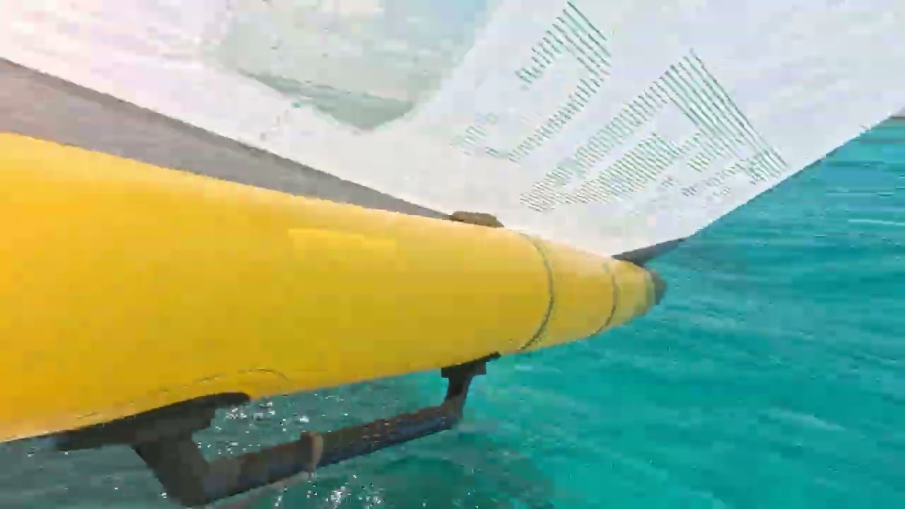 Wing Foiling Lac Cai Bonaire Na , On My Axis 830 Surge 320 Surf Skinny Stab in 1-3 foot Swells !