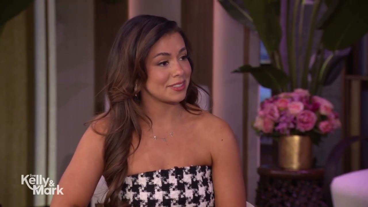Jen Affleck Talks About Why She Wanted to Do 