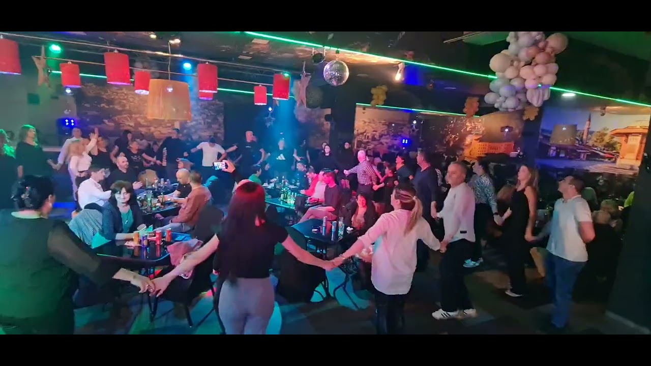 Koloo za dvije(2)sestre, Majka prati/o6. o2. 2o26/.