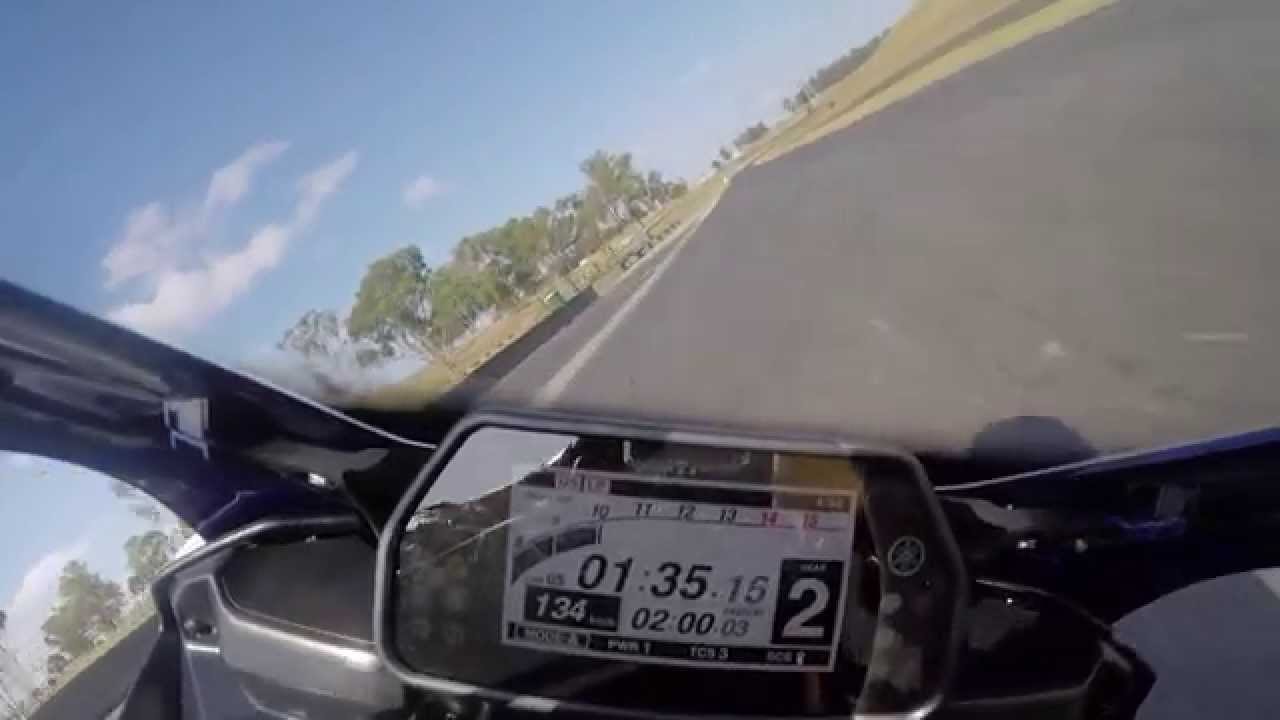 2015 YZF-R1 flying lap around Sydney Motorsport Park
