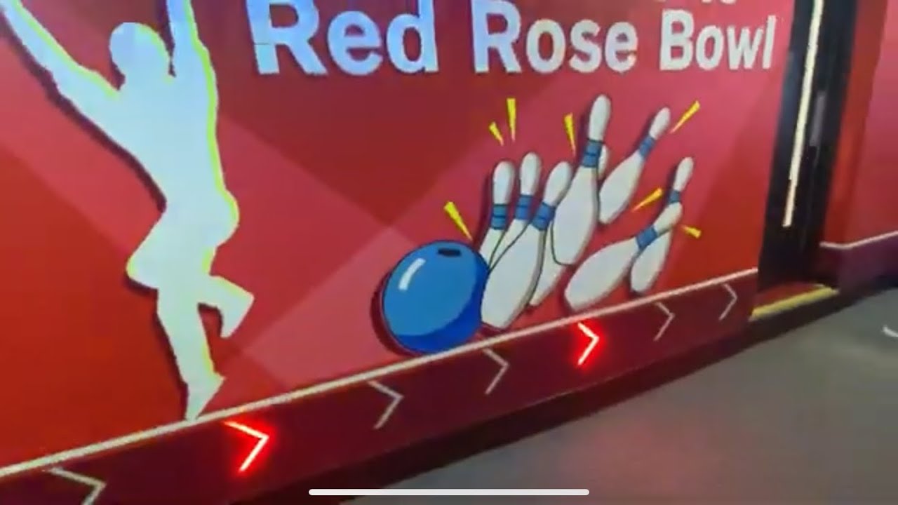 Arcade tour of red rose bowling in Preston 