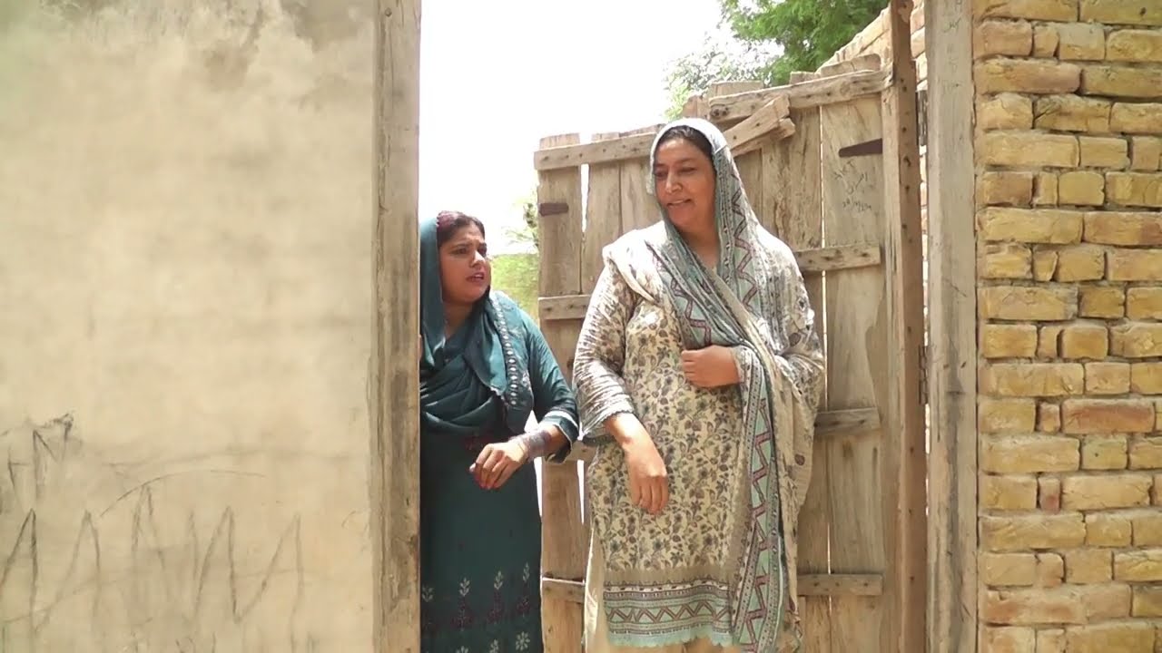 Rakshe Wala 😂 | Funny Pakistani Vlog | Sonia Ke Vlogs