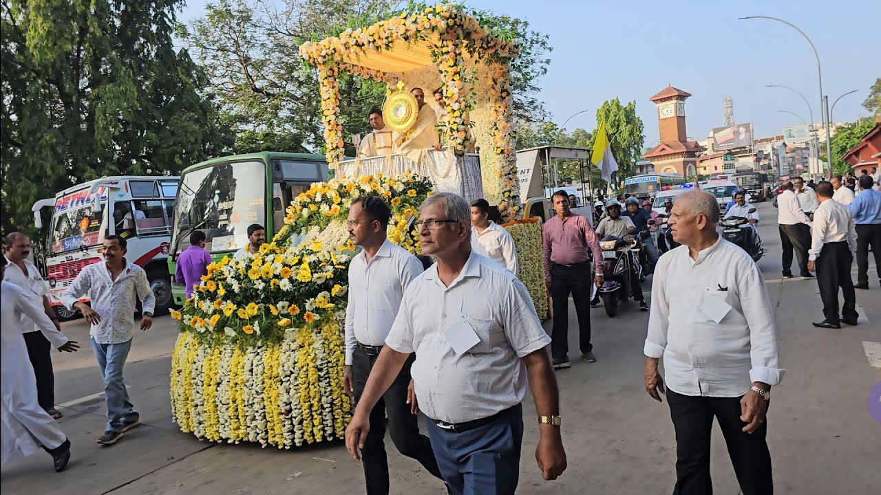 Diocesan Eucharistic Procession, Milagres to Rosario church Mangalore