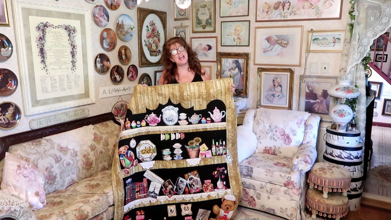 Episode 99 ~ Finished Book Case Quilt and Hanging Sleeve Tutorial