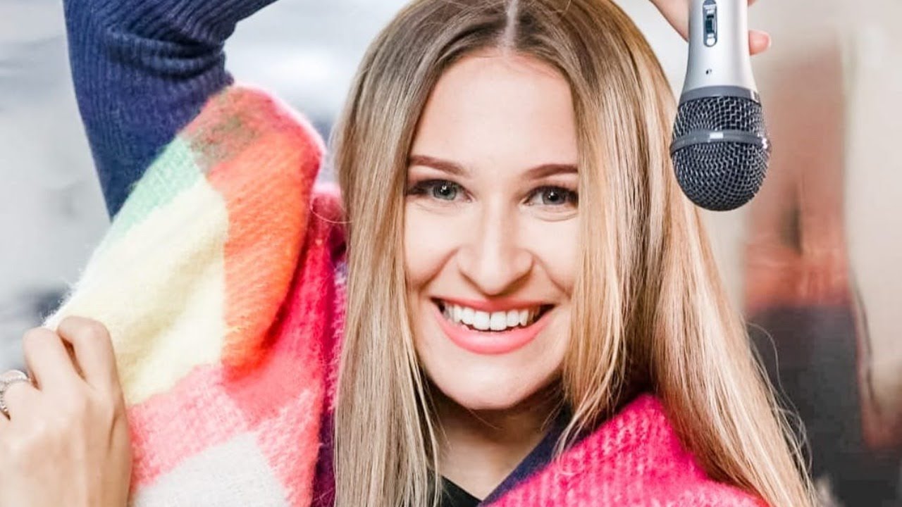 Monetize The Mic (#ShePodcasts) with Franciska Kosman