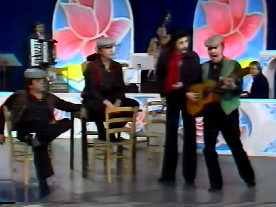 L'uselin de la comare (Anonimo) - I GUFI A COLORI