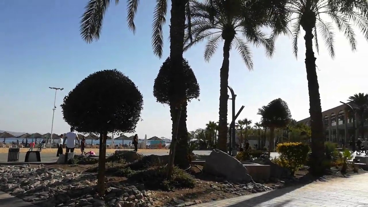 Hot day at Eilat beach in february