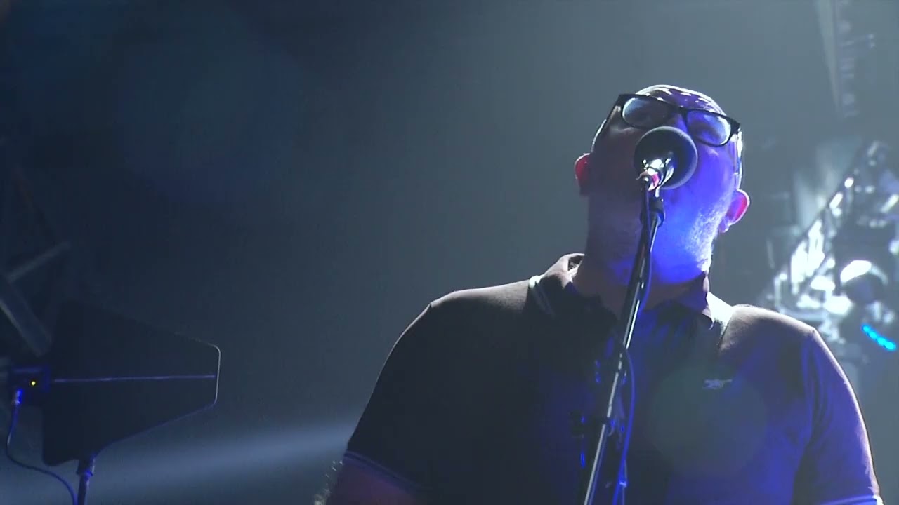 Buitres - Diciembre (En Vivo)