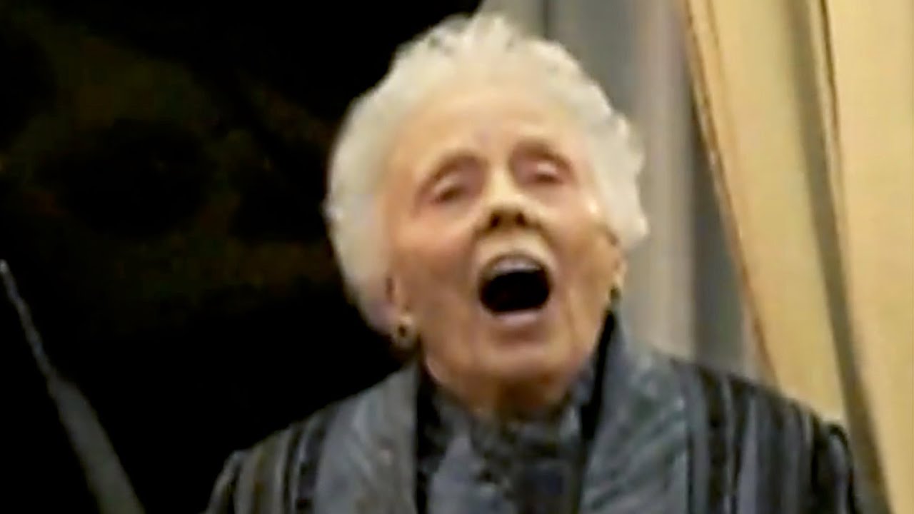 MAGDA OLIVERO - Canta a 99 anni