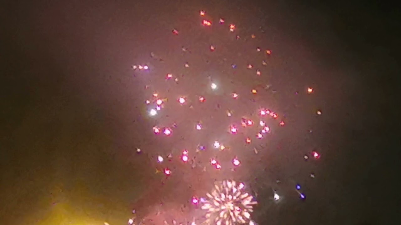 Feu d'artifice Commémoration de l'Armistice du 11 Novembre 1918
