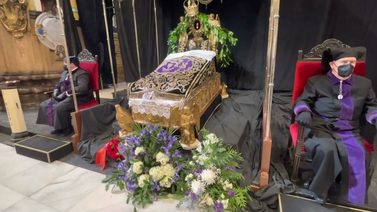 Semana Santa Zaragoza 2022 Santo Entierro. Iglesia de Santa Isabel de Portugal.