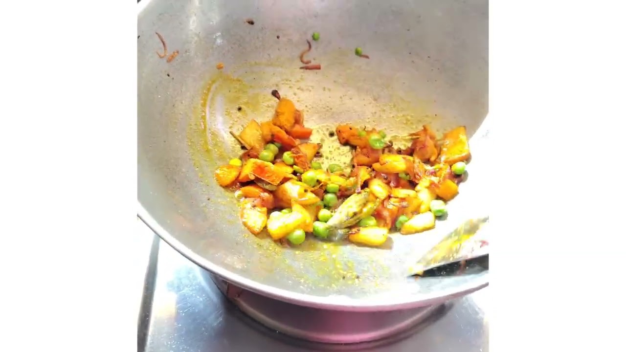 Raat k bache chawal se banaye tasty sa dish ☺️#ytshorts #video #recipe #viral 