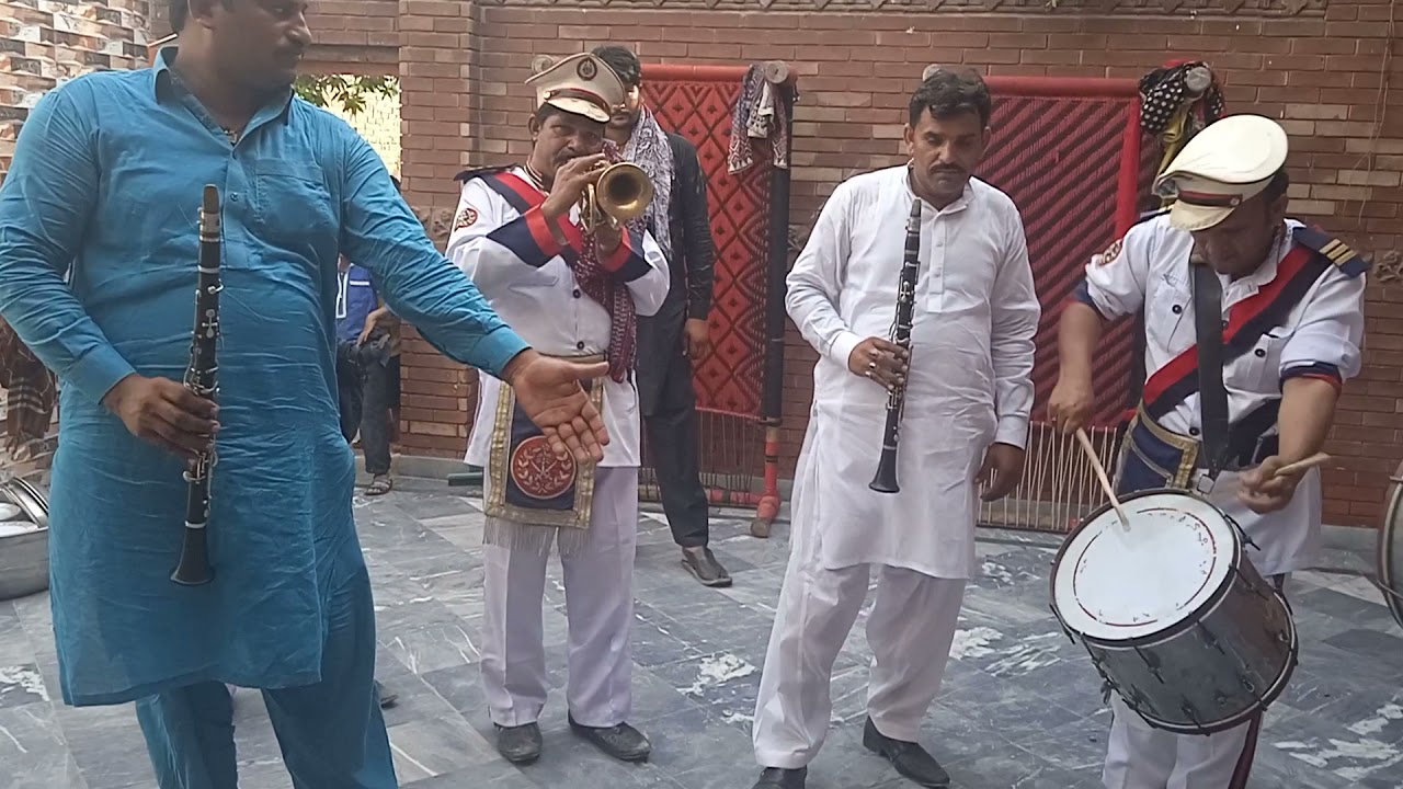 tareyan de desh whicho tere piche I hamen 03014536117