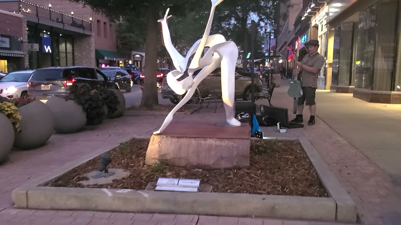 a walk-through of main street Sioux falls South Dakota